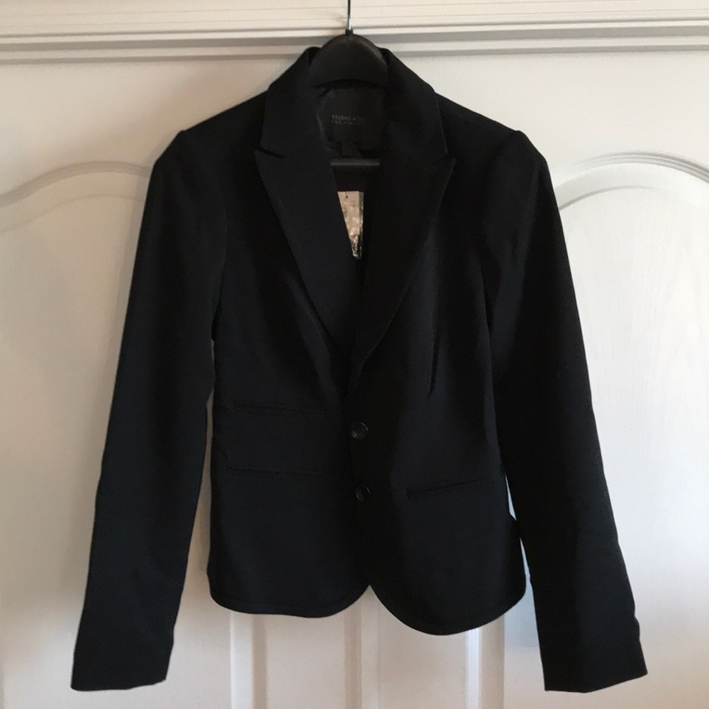 The Limited Black Studio 400 Blazer